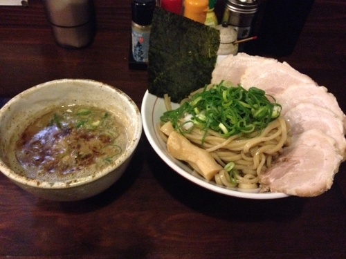 「濃厚煮干し魚介つけそば 肉増し」@いりにぼの写真