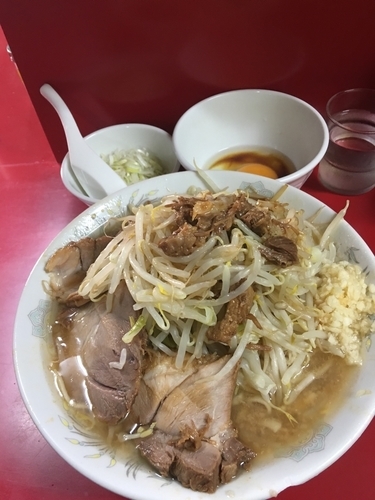 「大800円＋生卵50円＋シロネギ100円」@ラーメン二郎 西台駅前店の写真