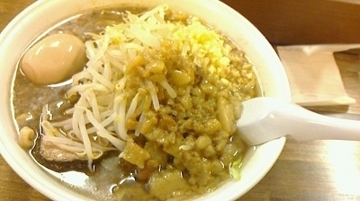 「ガッチョリラーメン（野菜少なめ　にんにくアブラマシ）」@阿波家 信州始店の写真