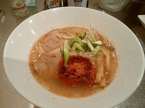 「ローストトマトラーメン＋ビール」@Bia Biaの写真