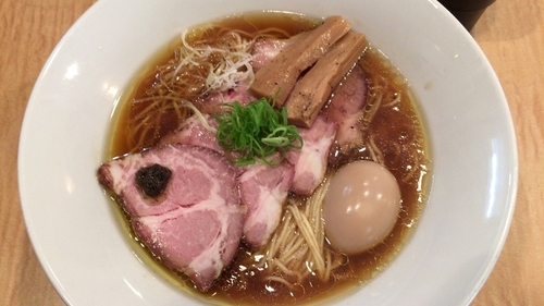 「焼豚味玉醤油Soba 1250円 ＋Soba大盛り 150円」@Japanese Soba Noodles 蔦の写真