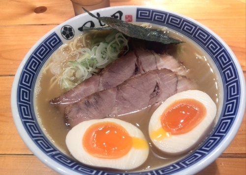 「濃厚特製らーめん 980円」@つじ田 神田御茶ノ水店の写真