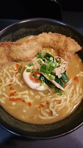 「バラカツカーラーメン」@高円寺餃子BAR Shinya麺の写真