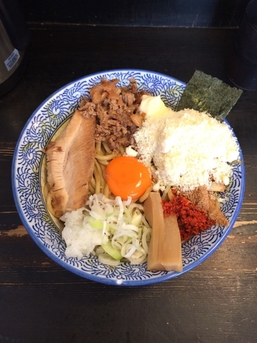 「カレーまぜそば +粉チーズ  950円」@狼煙 〜NOROSHI〜の写真