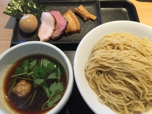 「あっさり淡麗特製煮干しつけ麺(大)」@煮干し中華そば 一燈の写真