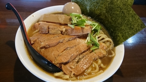 「特製黒ラーメン（1,000円くらい）」@葉月直系 きりきり舞の写真