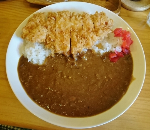 「チキンカツカレー（スープセット） 800円」@入谷キッチン＆バルの写真