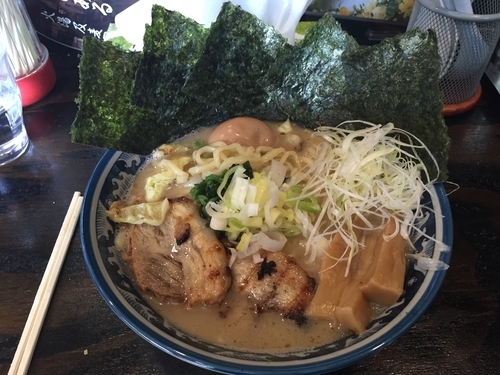 「味山河豚骨 全部のせ 中盛」@味山河 上星川店の写真