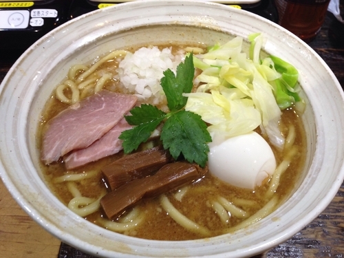 「味噌ラーメン + 昆布味の味玉」@つけめん あびすけ 日吉店の写真