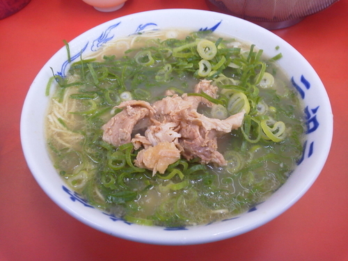 「ラーメン 450円ネギ多め」@元祖ラーメン長浜家の写真