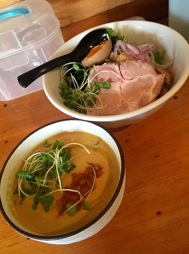 「冷やしカレーつけ麺」@らぁ麺 亀我楽の写真