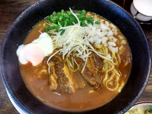「牛煮込みカレー麺　980円」@あら焼鶏白湯 カシムラの写真