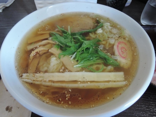 「しょうゆらーめん」@麺匠えにしの写真