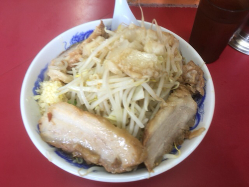 「大ラーメン+大豚」@モッコリ豚の写真