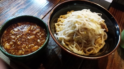 「つけ麺中950円」@麺や豚髭の写真