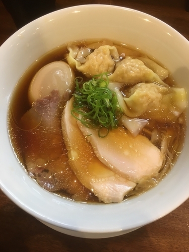 「特製醤油らぁ麺980円」@麺や維新の写真