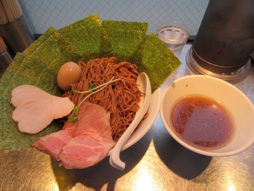 「特製つけそば＋大盛（１０００＋１２０＝１１２０円）」@さんじの写真