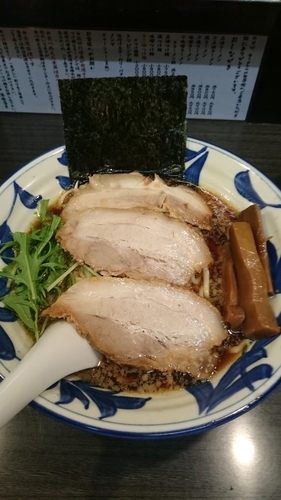 「醤油ラーメン 並 750円」@ラーメンつけ麺 奔放の写真