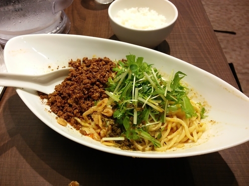 「つゆ無し担担麺」@四川担担麺 阿吽 北浦和店の写真