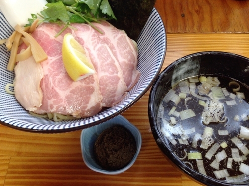 「煮干しつけ麺 あっさり」@中華そば よしかわの写真