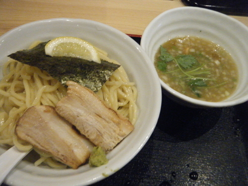 「期間限定・塩つけ麺800円：大盛」@つけめん 蕾 本家の写真