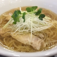 鶏塩ラーメン 780円