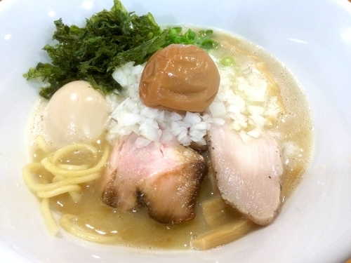 「【限定】南高梅鶏そば（800円）＋味玉」@麺屋 むじゃきの写真