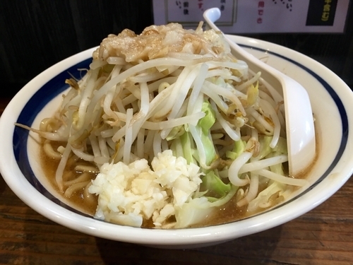 「ラーメン ¥680 (ニンニク、アブラ)」@ラーメン豚力の写真