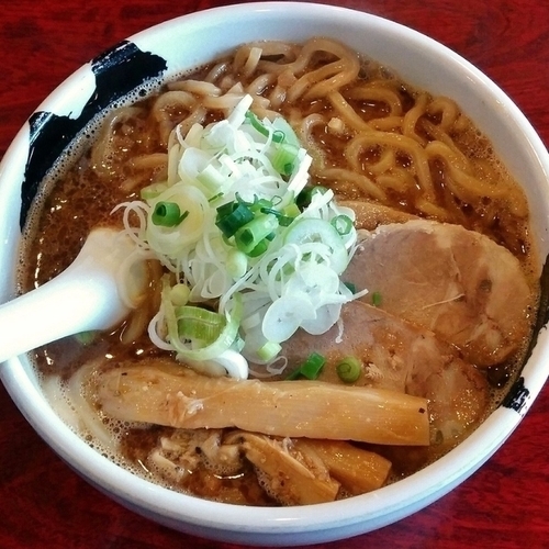 「醤油ら～麺」@あら焚き豚骨 あらとん 本店の写真