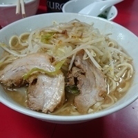 ミニラーメン ニンニク 青ネギ 生たまご