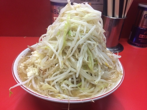 「小ラーメン(ヤサイニンニク)」@ラーメン二郎 松戸駅前店の写真
