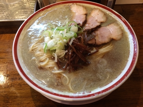 「バリ煮干し中華そば 大盛り」@中華そば つし馬の写真