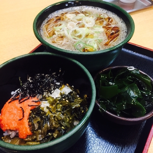 「高菜明太ごはん（￥360）＋わかめ（クーポン）」@ゆで太郎 高輪店の写真