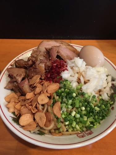 「限定A 牛脂そば＋特製＆追い飯」@ファットンの写真