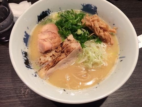 「鶏そば こってり」@鶏そば 雫一 大袋店の写真