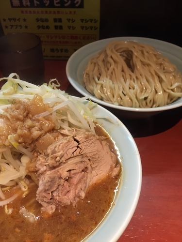 「中つけ麺、麺少なめ」@立川マシマシ 神田駅前店の写真