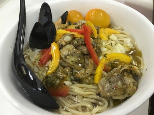 「【限定】貝の冷製バジルソース」@ラーメン 樂只の写真