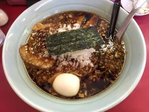 「チャーシューメン＋やくみマシ（830円＋50円）」@ラーメンつち家の写真