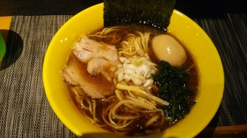 「煮干ラーメン」@らーめん 惠本将裕の写真