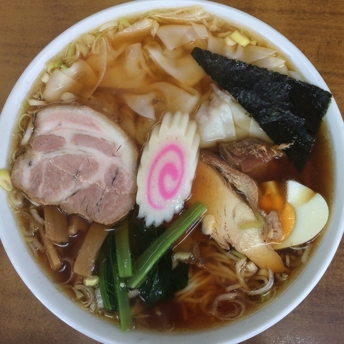 「ワンタンメン大盛 ¥750円（バラチャーシューサービスCP）」@盛昭軒の写真