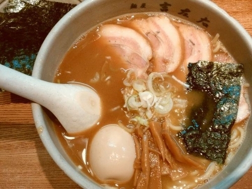 「味玉らーめん＋チャーシュー＋のり」@麺屋吉左右の写真