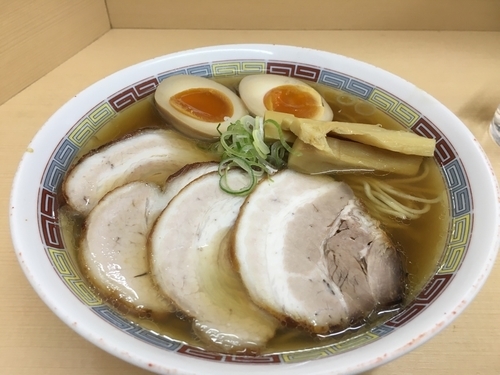 「特製煮干しラーメン」@煮干鰮らーめん 圓の写真