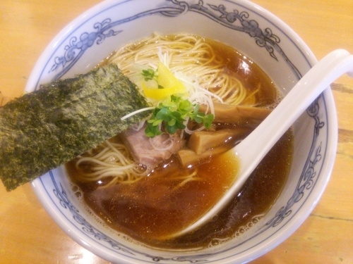 「醤油らーめん」@らーめん いまるやの写真