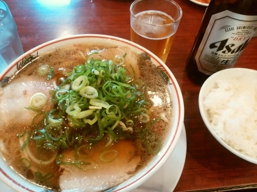「ミニラーメン＋ビール（小瓶）＋ライス」@本家第一旭 たかばし本店の写真