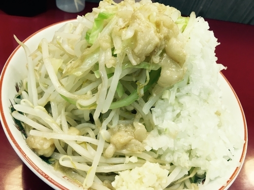 「ラーメン ＋タマネギ」@ジラフの写真