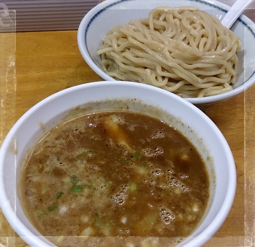 「濃厚つけめん 並 800えん」@麺奏ハモニカの写真