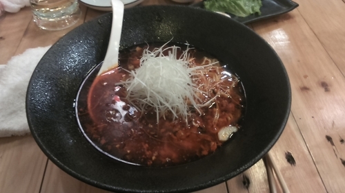 「勝浦タンタン麺」@勝浦水産・かき小屋の写真