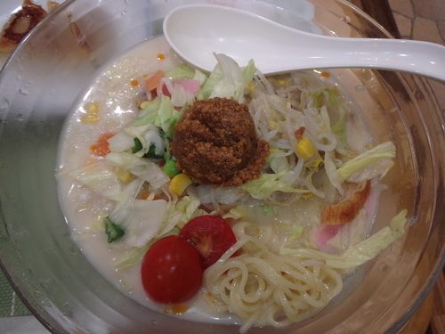 「麺Ｗ冷やしちゃんぽん(745円)他」@リンガーハット イオンモール広島府中店の写真