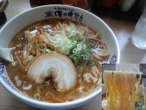 「赤味噌ラーメン720円」@味の時計台 磯子店の写真