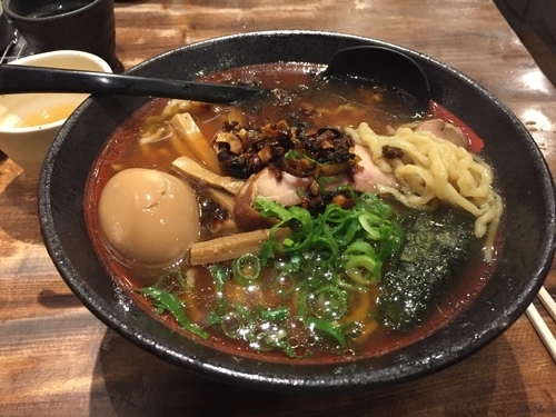 「昼限定 蕎麦屋のラーメン 半熟卵」@ラーメン専門店 浜寅 東戸塚店の写真